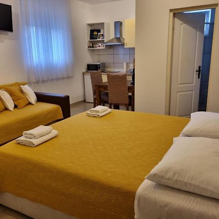 Guest House Renata1 Zadar Room photo